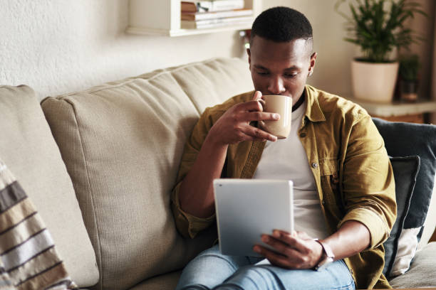 istock Social media is serving some hot tea today 1186040646