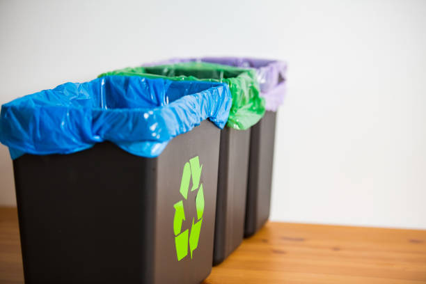 garbage cans. - recycled bag imagens e fotografias de stock