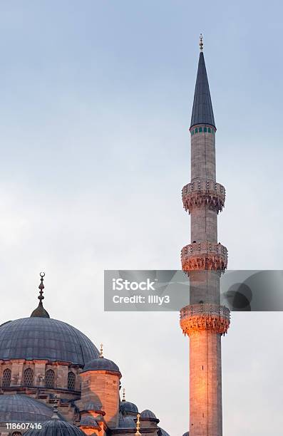 Yeni Camii または新しいモスクの夕暮れ - ひらめきのストックフォトや画像を多数ご用意 - ひらめき, イエニカミモスク, イスタンブール