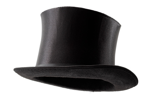 Atuendo elegante, moda de los hombres vintage y magia show idea conceptual con 3/4 ángulo en el sombrero de copa negro victoriano con recorte path cutout en la técnica de maniquí fantasma aislado sobre fondo blanco photo