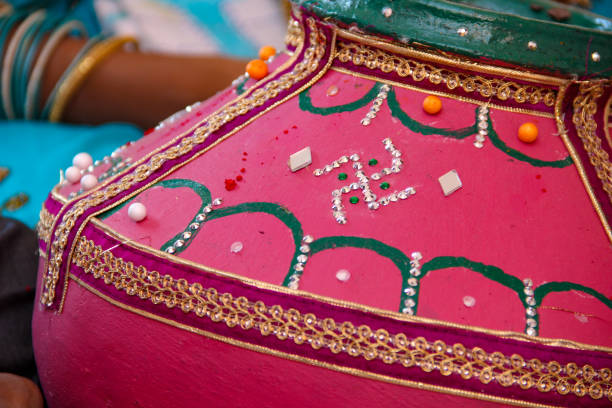 istock Maharashtra wedding ceremony in Hinduism 1186077495
