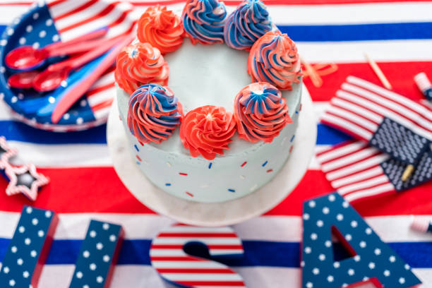 istock Red, white, and blue round vanilla cake 1186083579