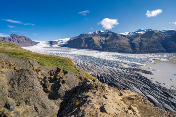 istock Vatnajokull glacier, Iceland 1186088407