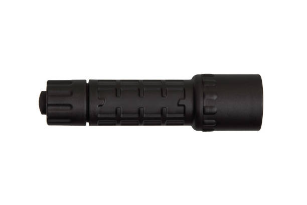 moderna torcia in metallo nero isolata su sfondo bianco - tactical flashlight foto e immagini stock