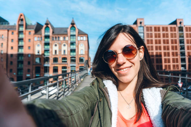 istock Selfie in Hamburg 1186094530