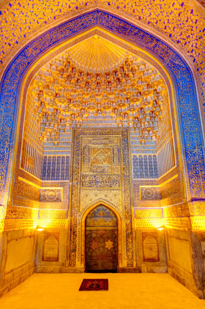 istock Tillya Kori Madrasah, Samarkand 1186108959