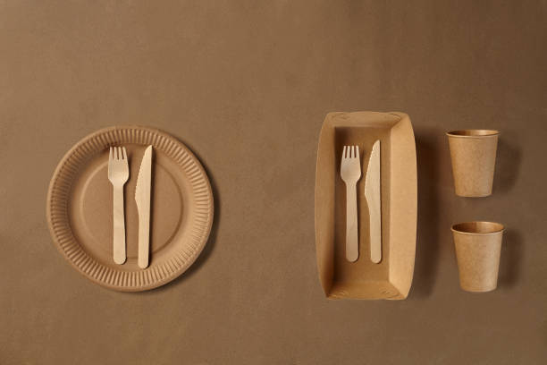 istock Eco friendly disposable tableware. Biodegradable craft dishes. Recycling concept. Also used in fast food, restaurants, takeaways, picnics. Close-up 1186115175