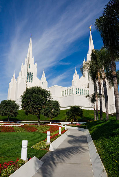 istock Temple in San Diego 118616557