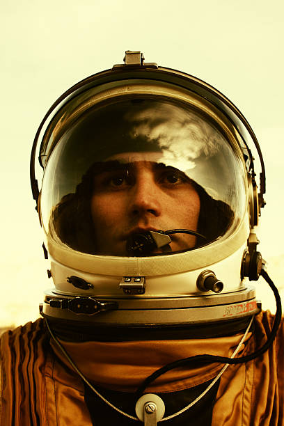 астронавт hero - astronaut space helmet space helmet стоковые фото и изображения