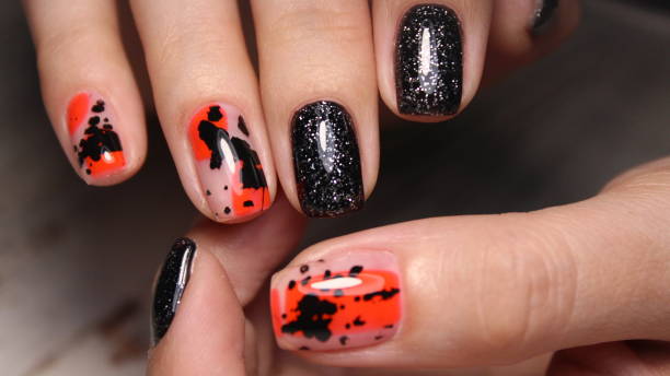 istock sexy red manicure 1186172243