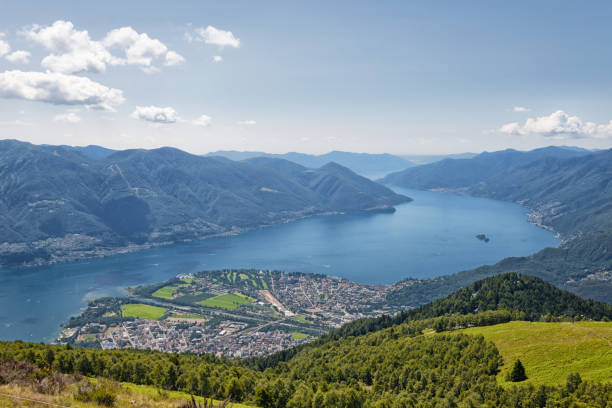 panorama view lago maggiore in switzerland - locarno imagens e fotografias de stock