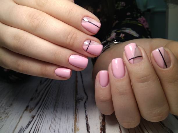 istock fashionable pink nails 1186178239