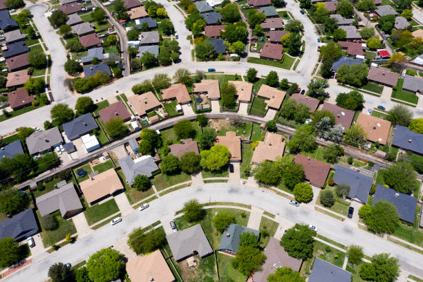 american housing development, aerial view - tract houses imagens e fotografias de stock