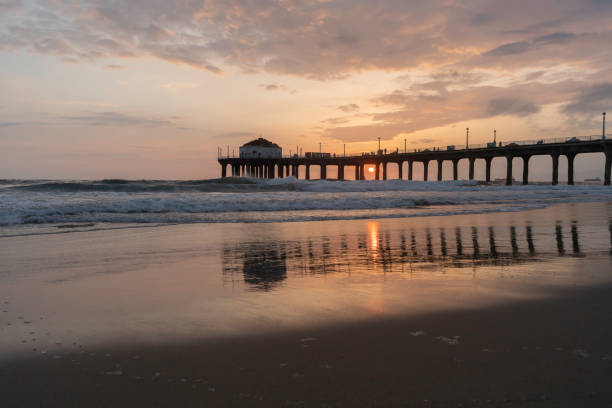 istock Sunset at Manhattan Beach Pier California 1186239422