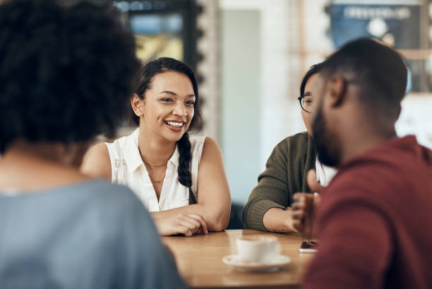 istock Hard times revealed these friends 1186276976