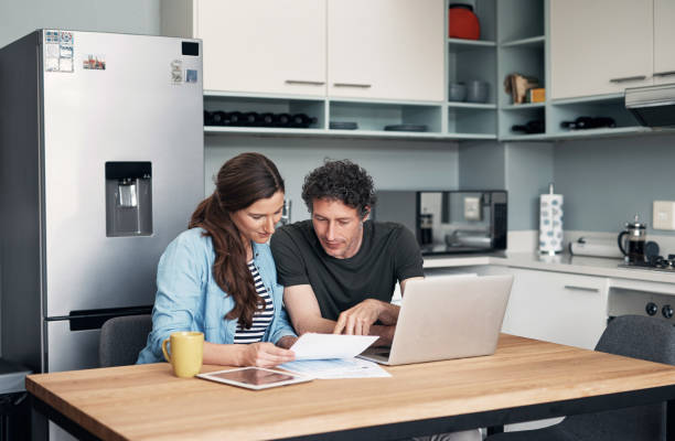 istock Finding ways to save some more for the month 1186301427