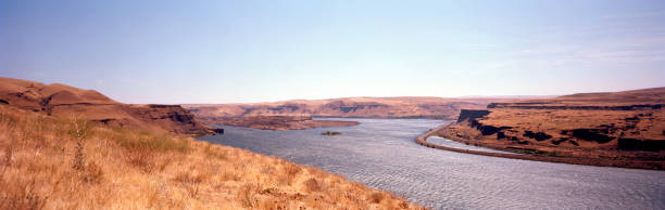 istock Easterly View up Columbia River Gorge 1186346601