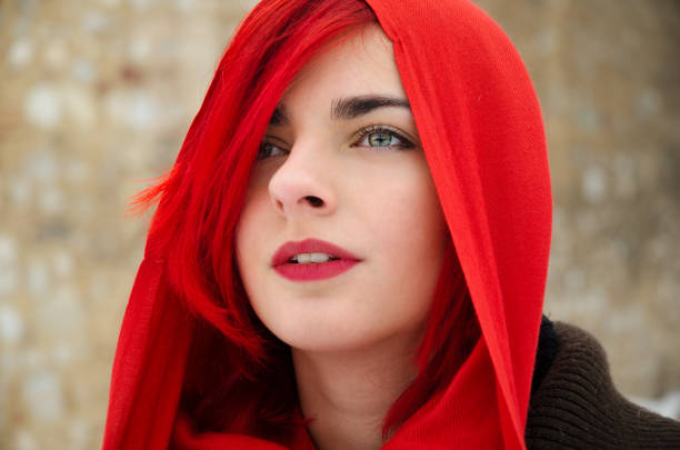 istock Christmas girl 1186398764
