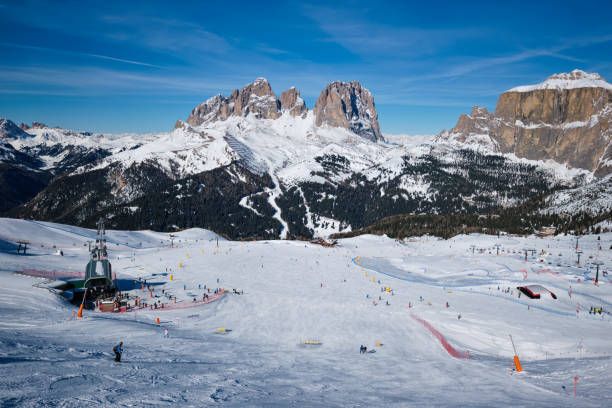 istock Ski resort in Dolomites, Italy 1186434590