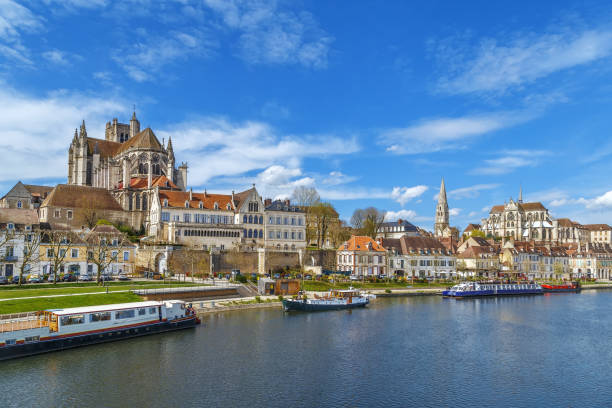 View of  Auxerre, France View of  Auxerre cathedral and Abbey of Saint-Germain from Yonne river, Auxerre, France saint étienne photos stock pictures, royalty-free photos & images