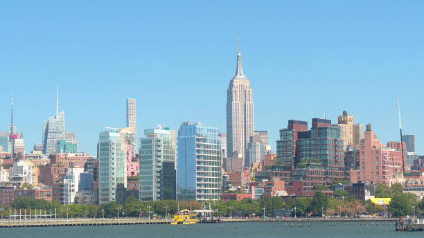 istock Ferry sightseeing cruise on Hudson River overlooking Midtown Manhattan skyline 1186514272