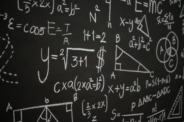 istock Blackboard inscribed with scientific formulas and calculations in physics, mathematics and electrical circuits. Science and education background. 1186518022