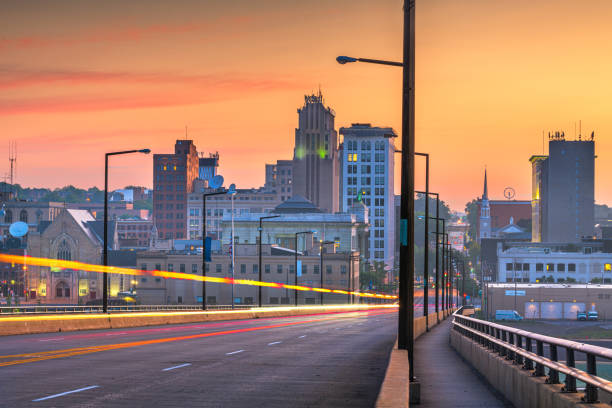 istock Youngstown, Ohio, USA downtown skyline 1186521718