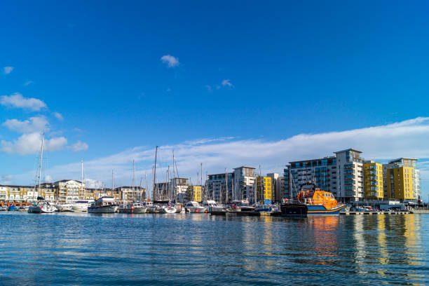 istock Sovereign Harbour, Eastbourne 1186540294