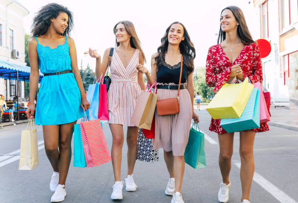 istock Holiday in the city. 1186557924