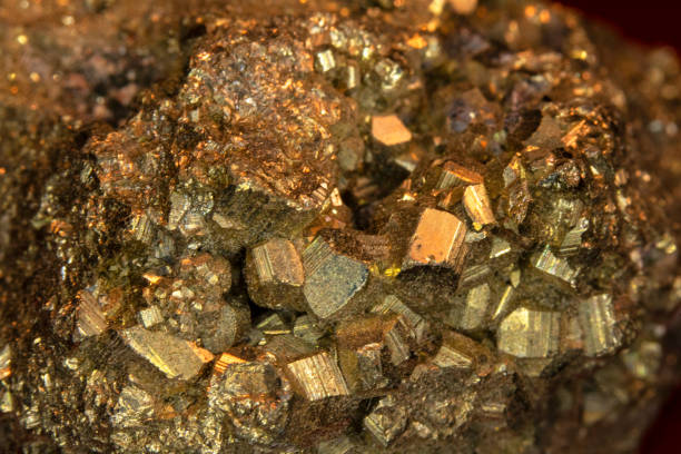 istock Pyrite Fools Gold Raw Quartz Close Up 1186580117