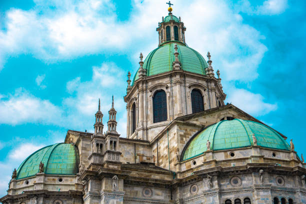 Exterior view of Como Cathedral (Duomo di Como) in Italy