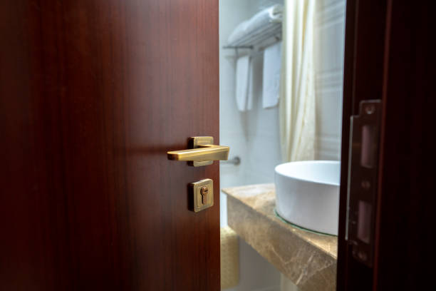 istock door to bathroom 1186636169