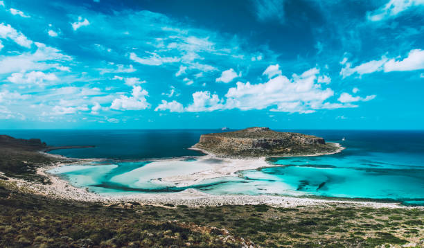 istock Balos beach and paradise island in Crete, Greece 1186640919