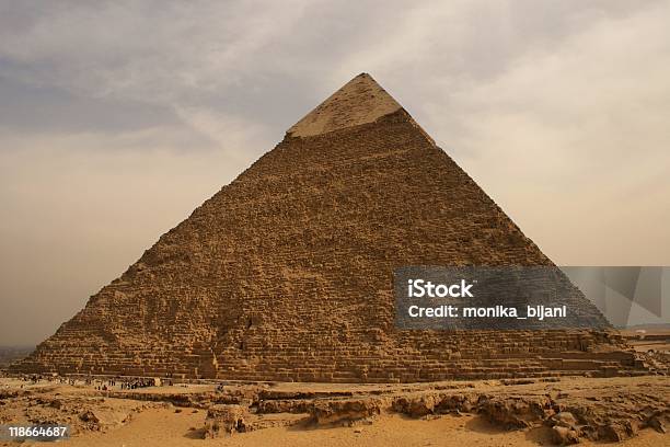 Pirámide De Giza Meseta De El Cairo Egipto Foto de stock y más banco de imágenes de Altiplanicie - Altiplanicie, Alto - Descripción física, Asia Occidental