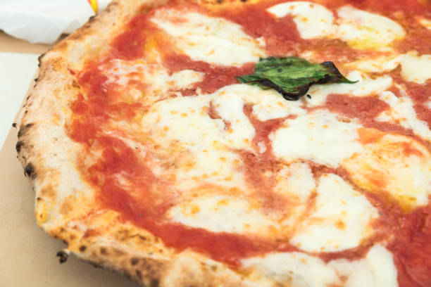 istock Vera Pizza Napoletana Italy 1186664778