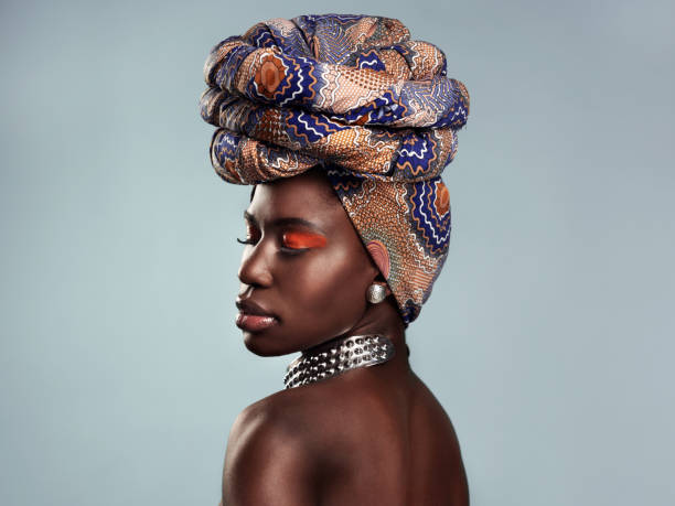 istock The head turning style of a head wrap 1186696870