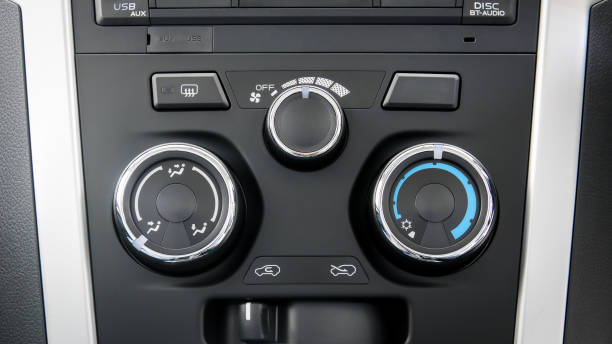car air conditioner control panel - car air conditioner vehicle interior driving imagens e fotografias de stock