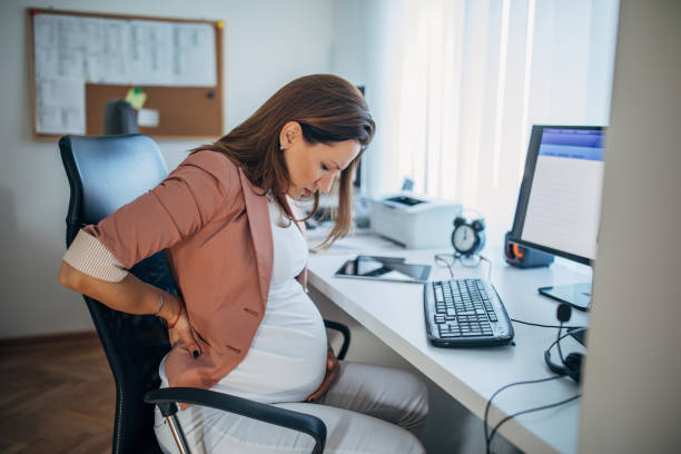 istock Backache at the end of pregnancy 1186710318