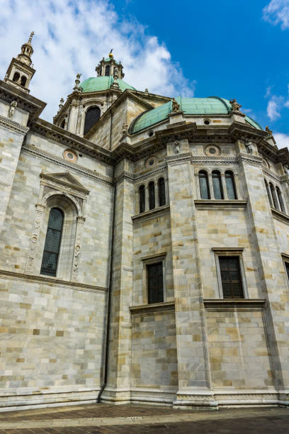 istock Exterior view of Como Cathedral (Duomo di Como) in Italy 1186768452