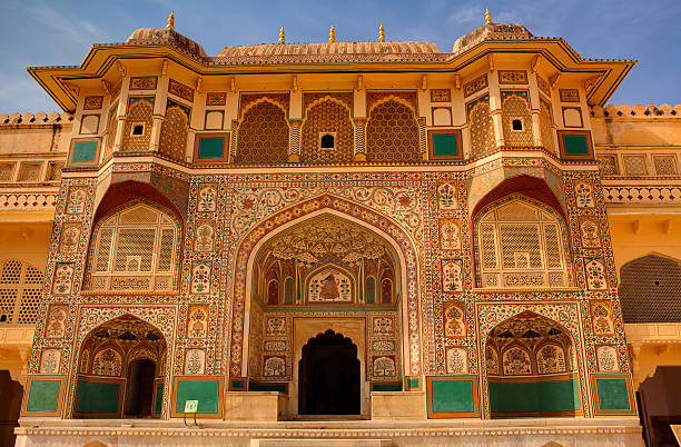 amber fort courtyard em jaipur rajastão, índia - rajasthan india fort architecture - fotografias e filmes do acervo
