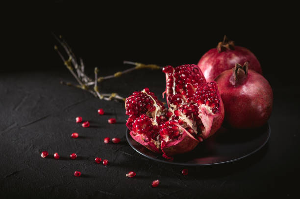 istock Ripe pomegranate fruits 1186844177