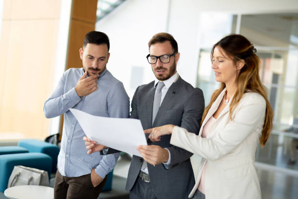 istock Business people day at modern business office 1186874117