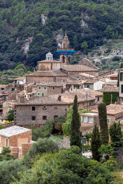 istock Old town of Valldemossa 1186886814