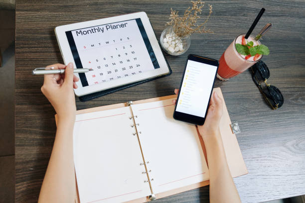 istock Businesswoman planning work 1186894886