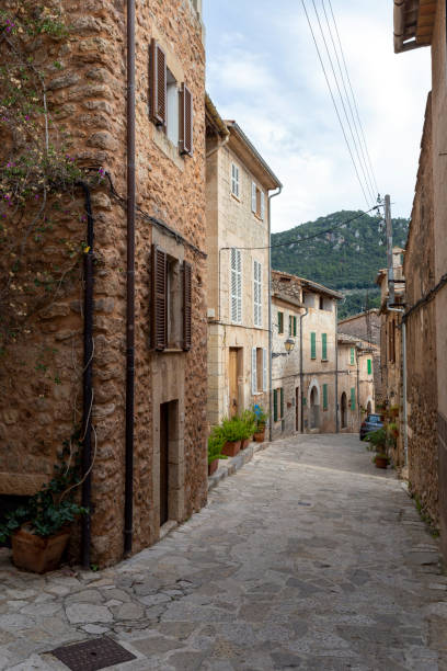istock Old town of Valldemossa 1186897886