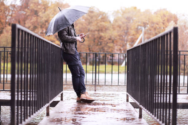 istock Autumn rainy park in October 1186906182
