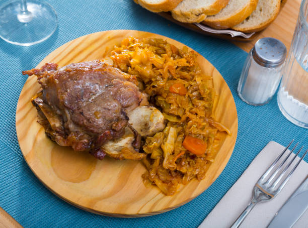 istock Spanish dish galtas al horno 1186906599
