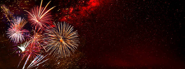 vuurwerk achtergrond voor jubileum, nieuwjaar en festivals - vuurwerk stockfoto's en -beelden