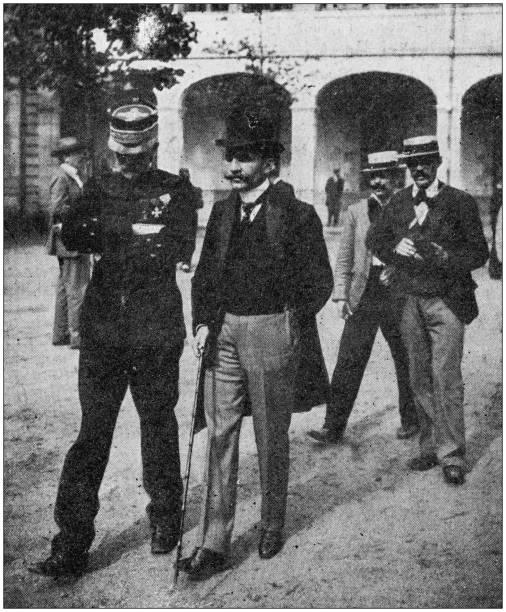 istock Antique photo: People arriving at Dreyfus trial in Rennes 1186935879