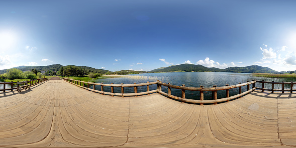 Bolu abant gölü iskeleden 360 derece görünüm